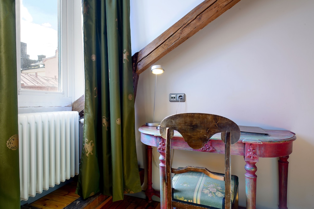 Superior Double or Twin Room - Photo 8