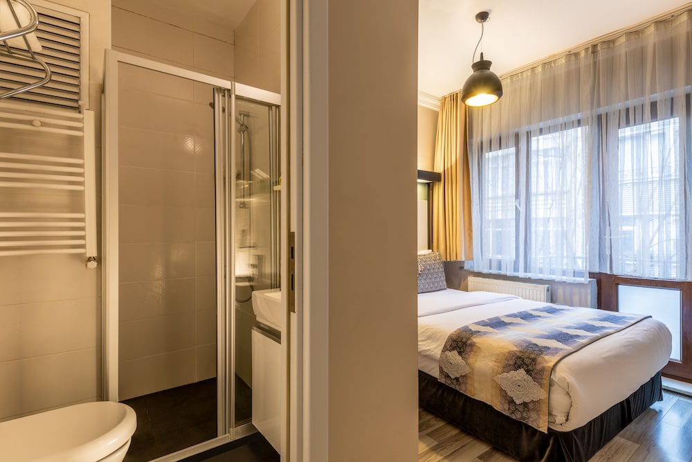 Standard Room, Balcony photo 3