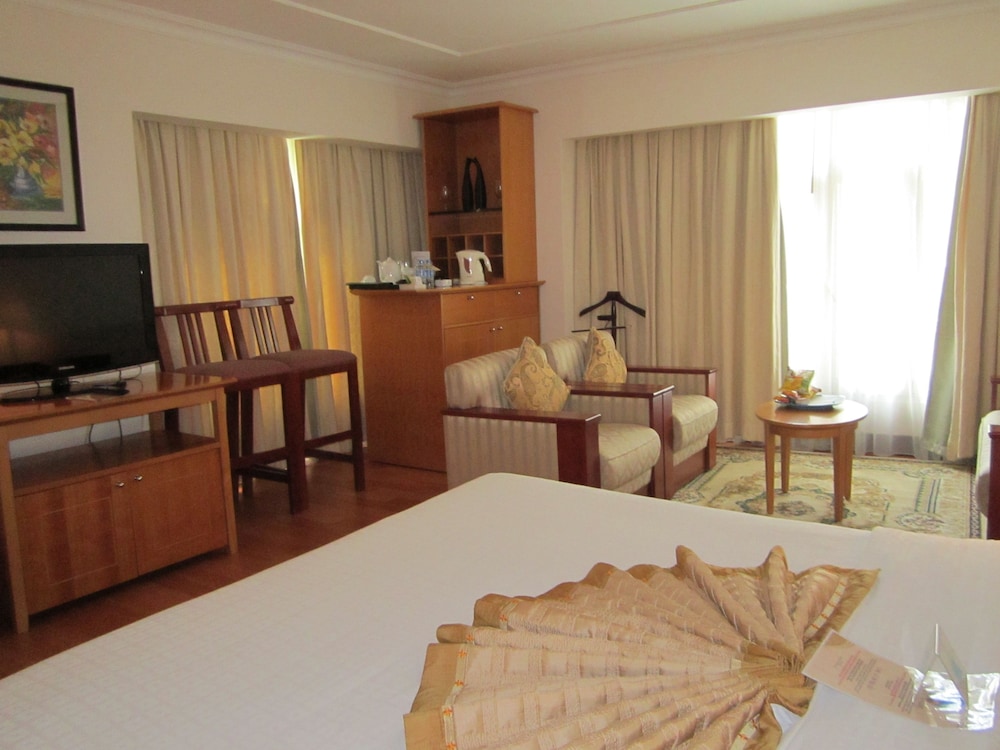 Executive Room, 1 King Bed photo 2