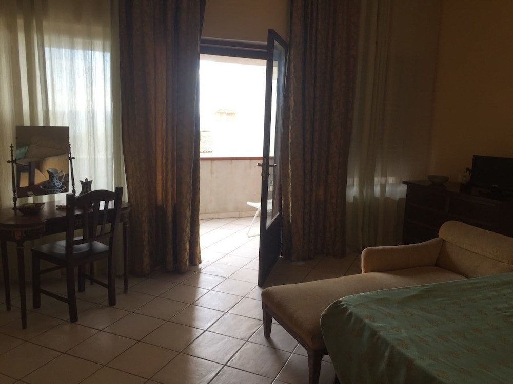 Suite, Terrace