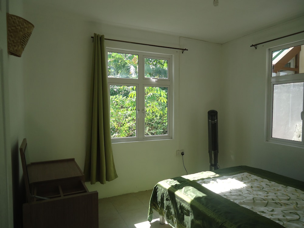 Comfort Apartment, 2 Bedrooms, Kitchen, Ground Floor (Rez De Jardin)