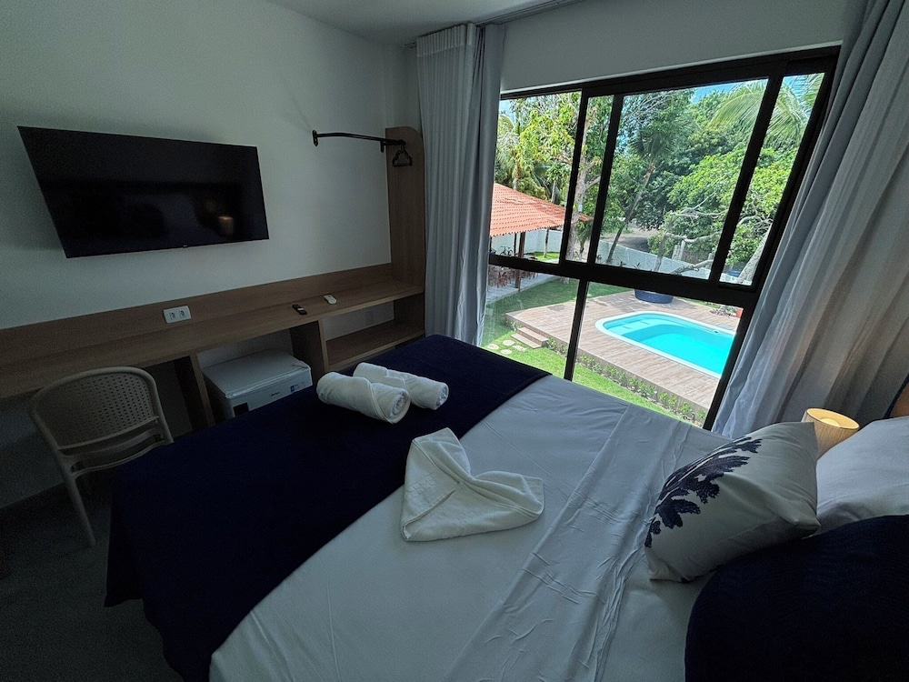 Twin Room, Pool View photo 3