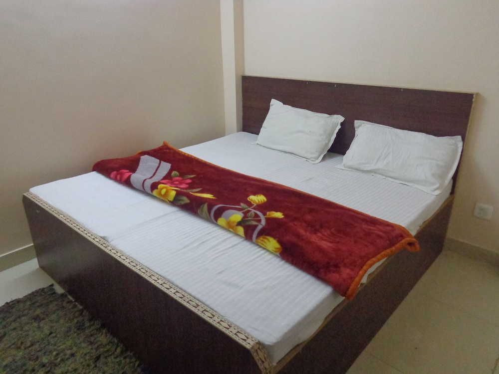 Comfort Room-Non AC