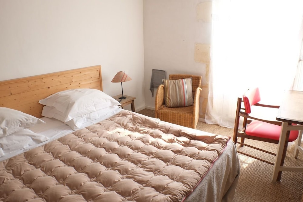 Double Room - Photo 4