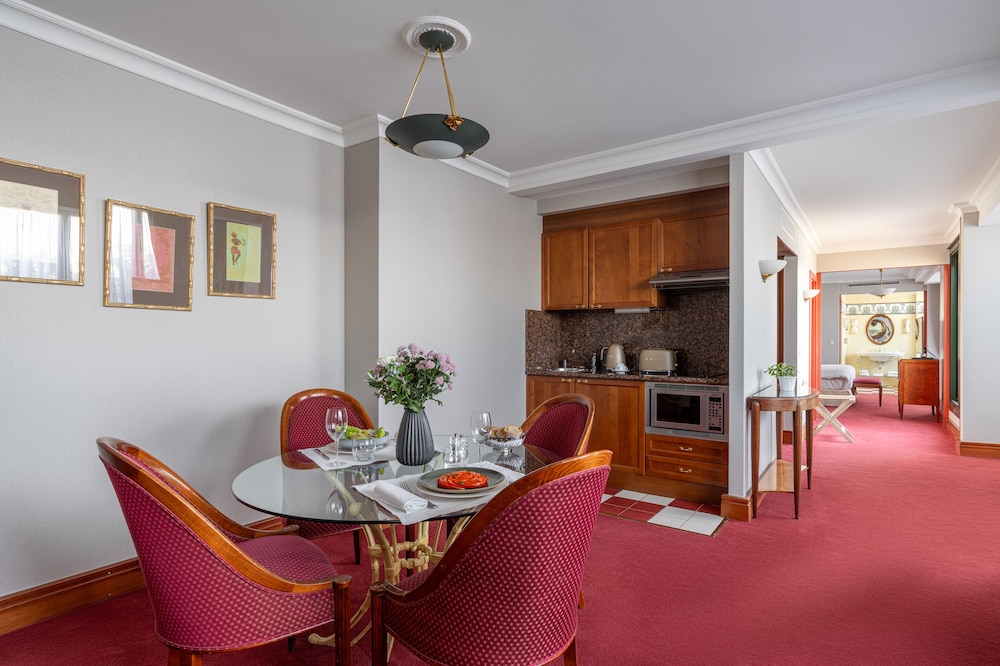 Apartment - Photo 8