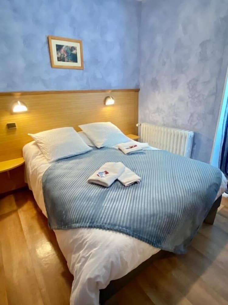Double Room - Photo 4