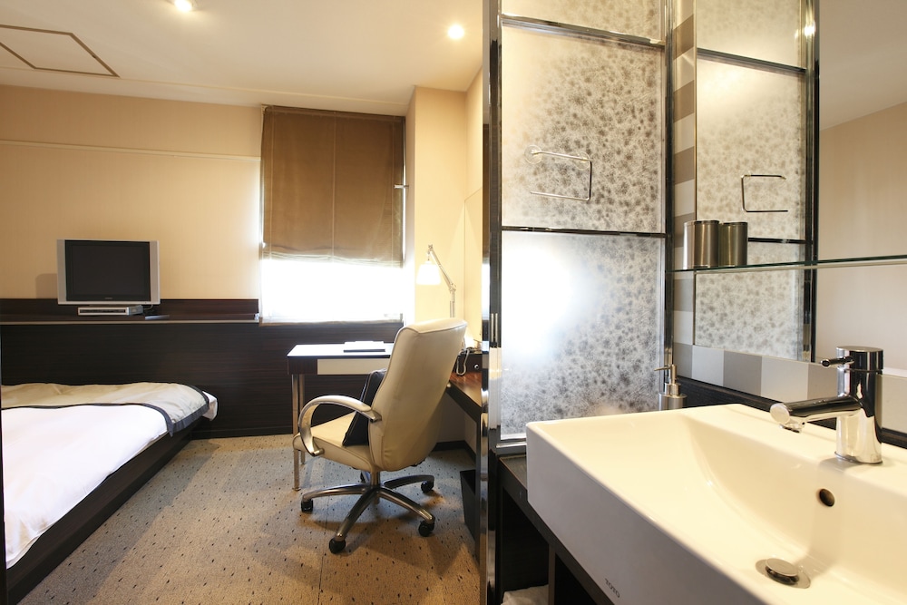 Single Room, 1 Large Twin Bed, Non Smoking photo 1