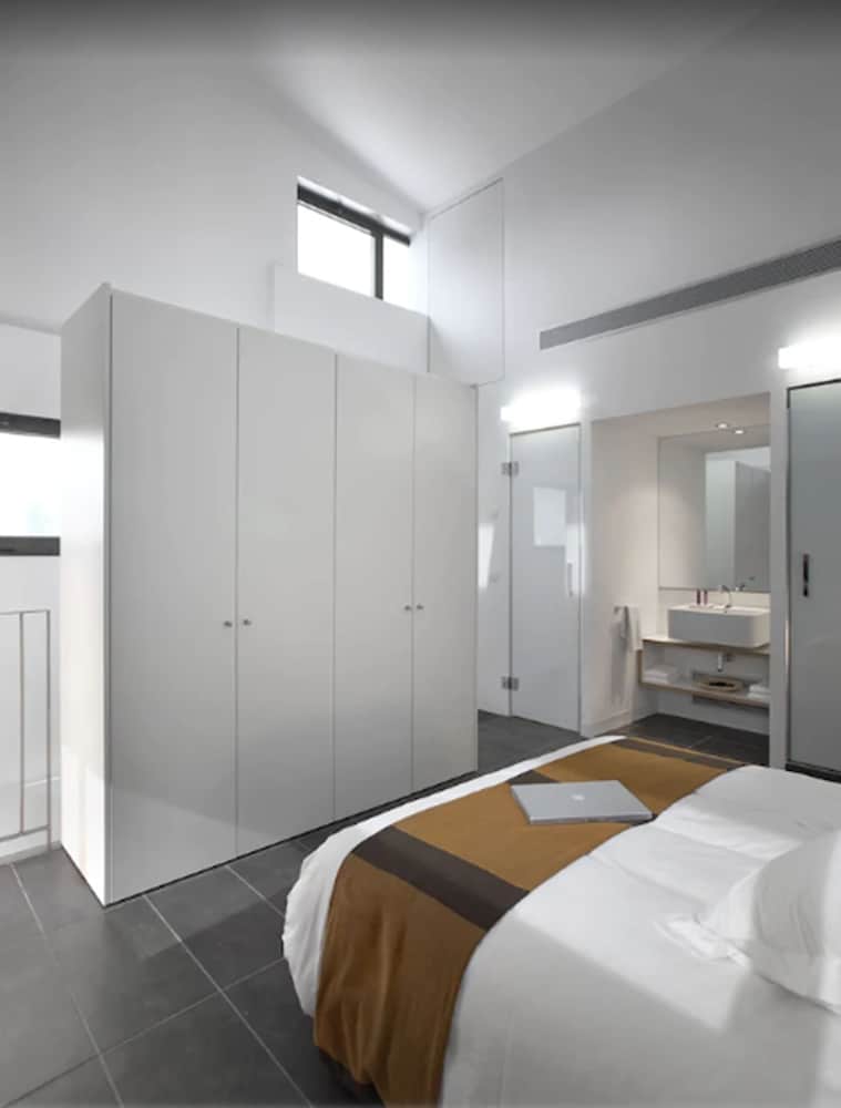 Exclusive Duplex, Multiple Beds, Kitchen photo 3