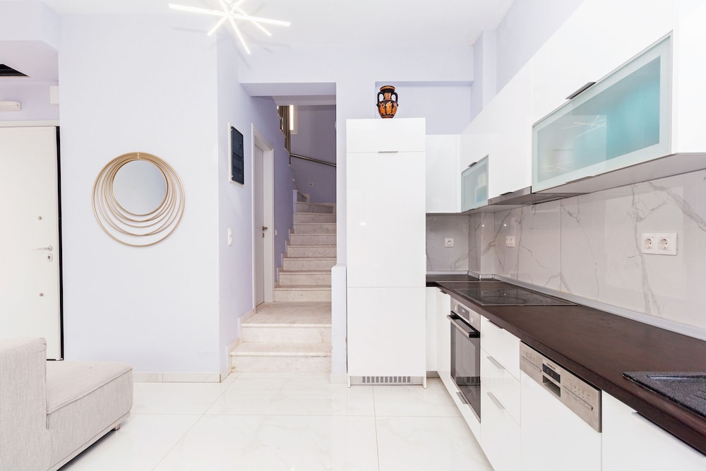 Classic Villa, 4 Bedrooms photo 3