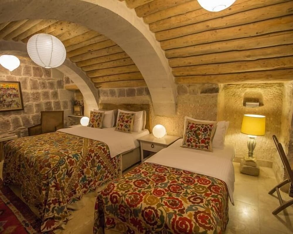 Cave Room photo 1