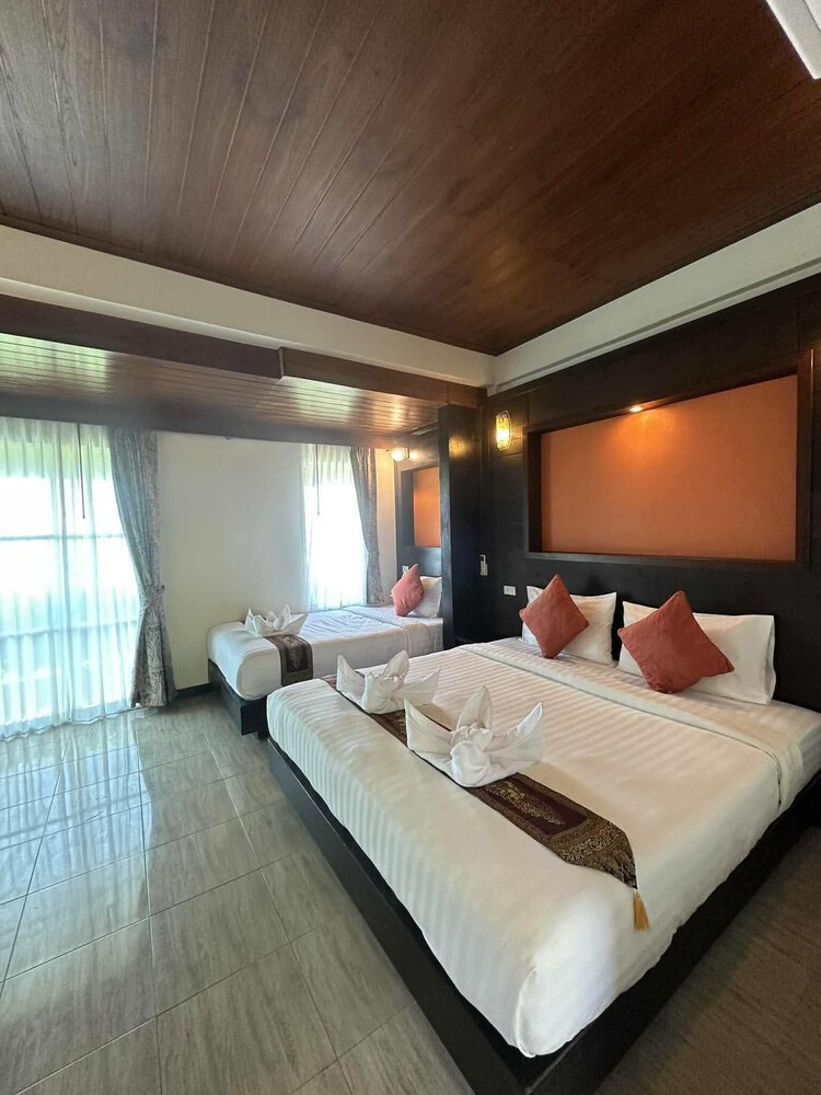 Deluxe Double Room with partial sea view 2rd floor photo 1
