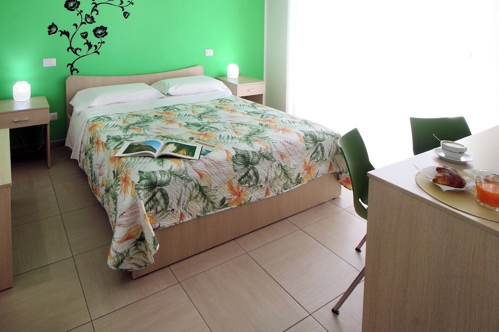 Double Room, Balcony