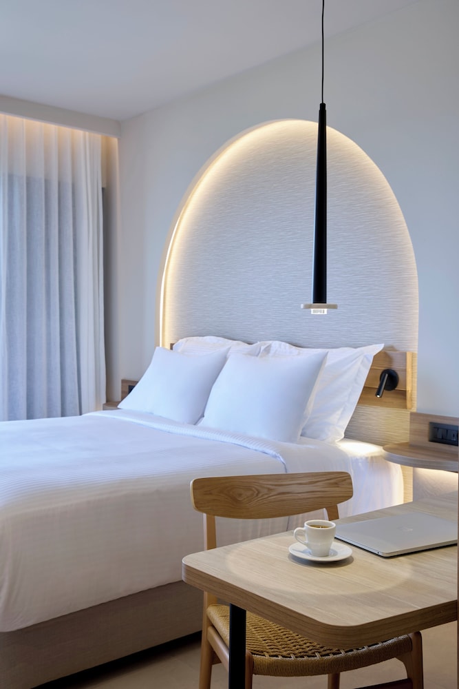Deluxe Comfort Room