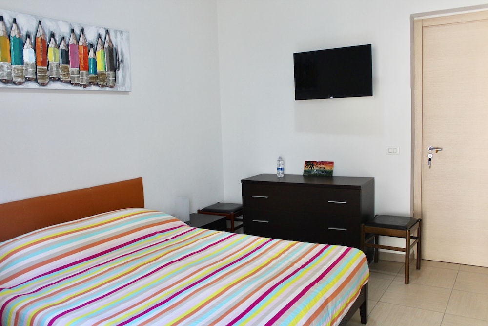 Standard Double Room (Sunflower) photo 1