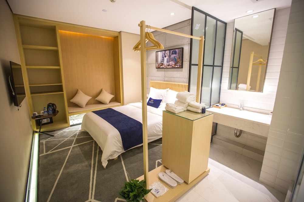 Comfort Double Room, 1 Queen Bed photo 1