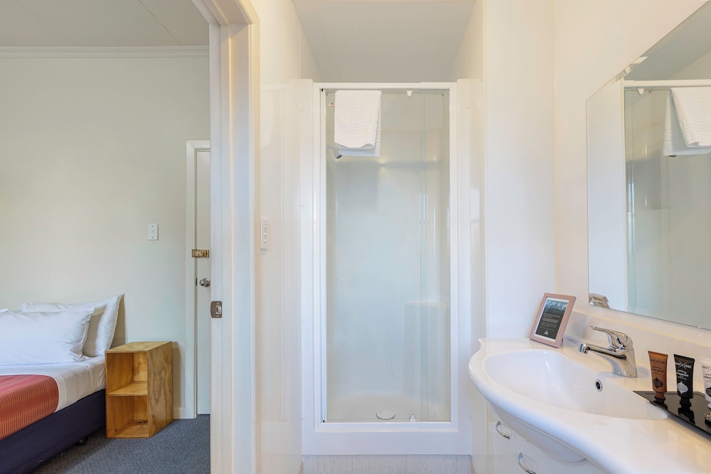 Double Room, 1 Double Bed (Ensuite) - Photo 6