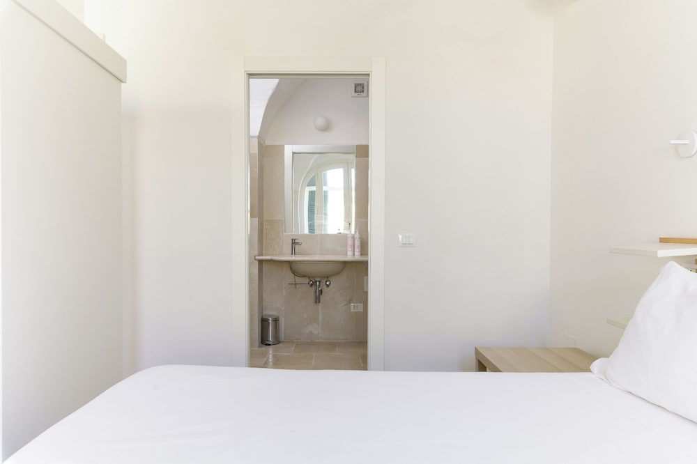 Basic Studio, 1 Bedroom (Apartment)