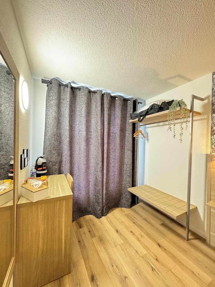 Standard Double Room (Small) photo 2