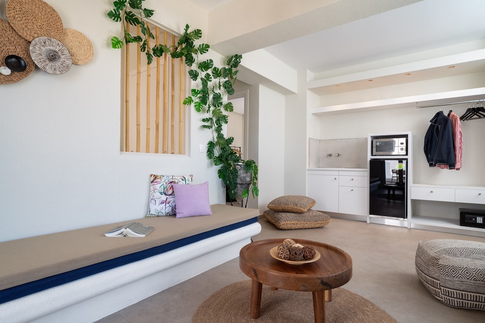 Family Suite, 2 Bedrooms, Sea View photo 2