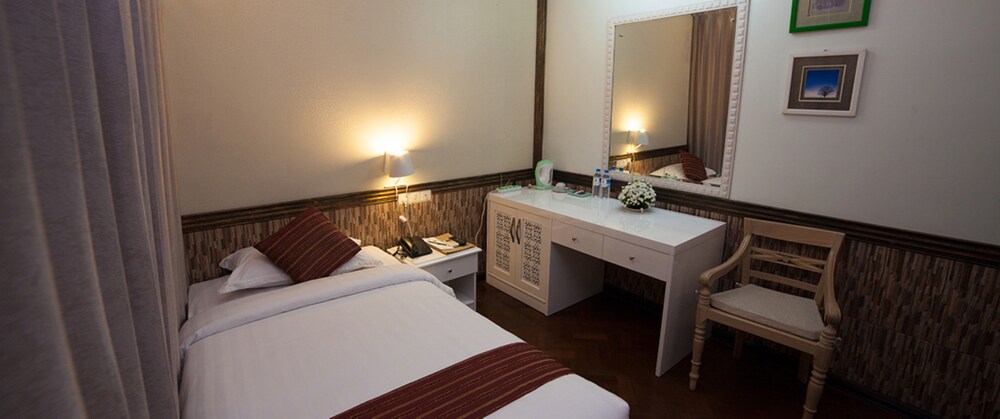 Single Room photo 2