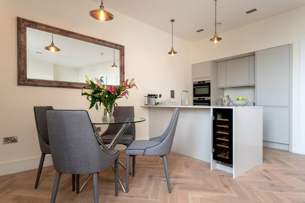 Cathedral View - Un appartement privé exclusif sur Cathedral Green, Exeter, Photo 17