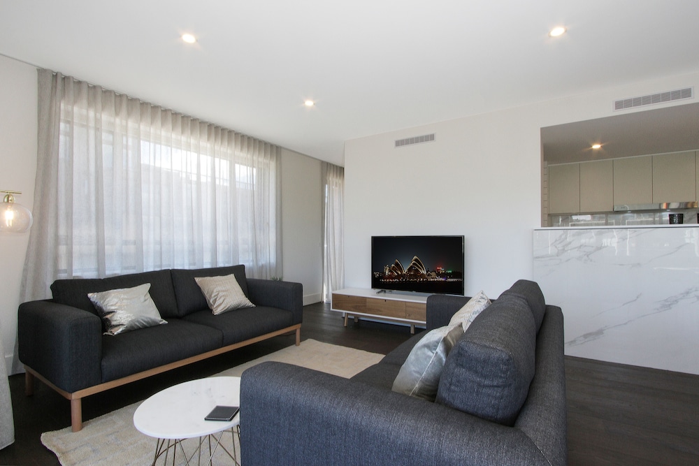 Apartment, 2 Bedrooms (The Prince 207) photo 1