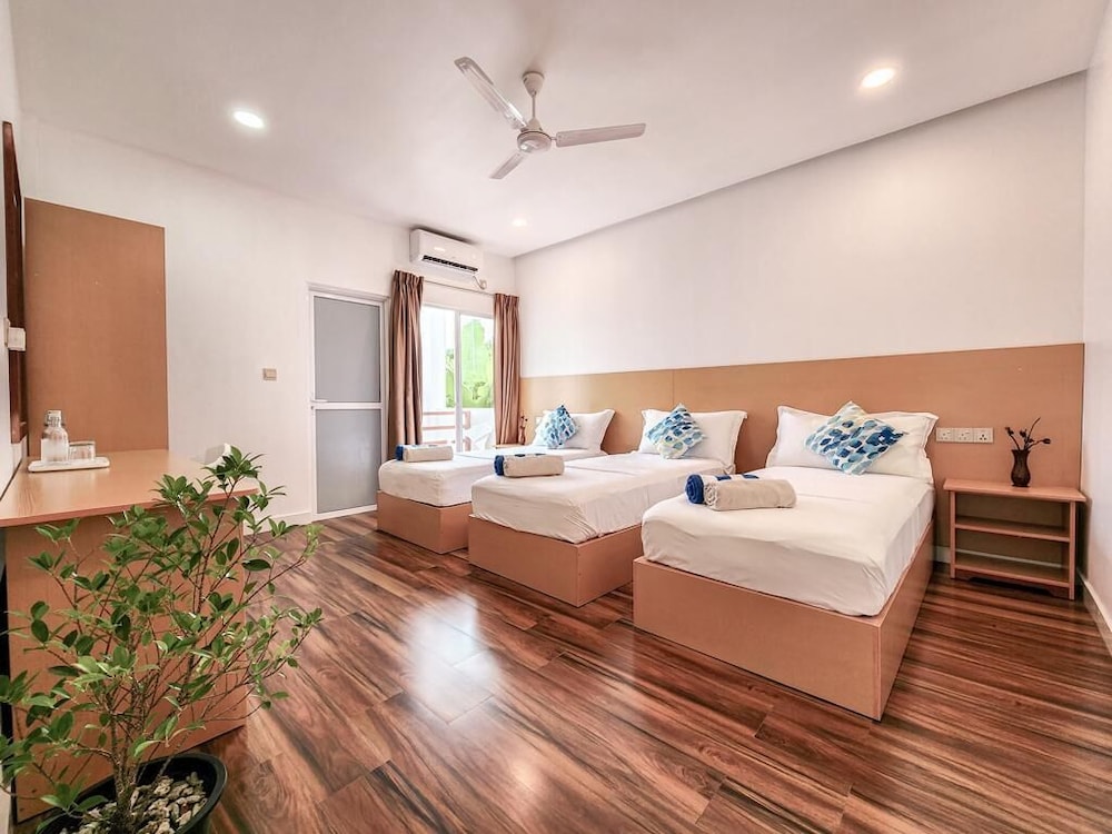 Deluxe Triple Room photo 1