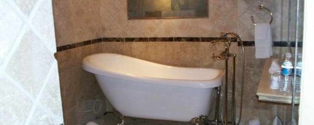 Suite, Private Bathroom (Carriage House Suite) photo 2