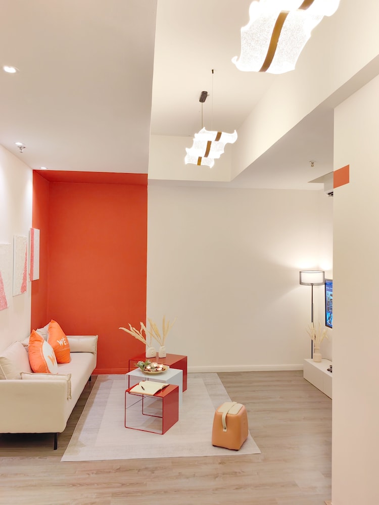 Signature Studio, 1 Bedroom, Tower