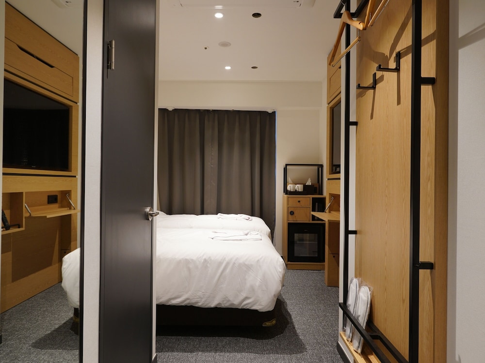 High Floor Standard Twin Room (Mountain View) - Photo 1