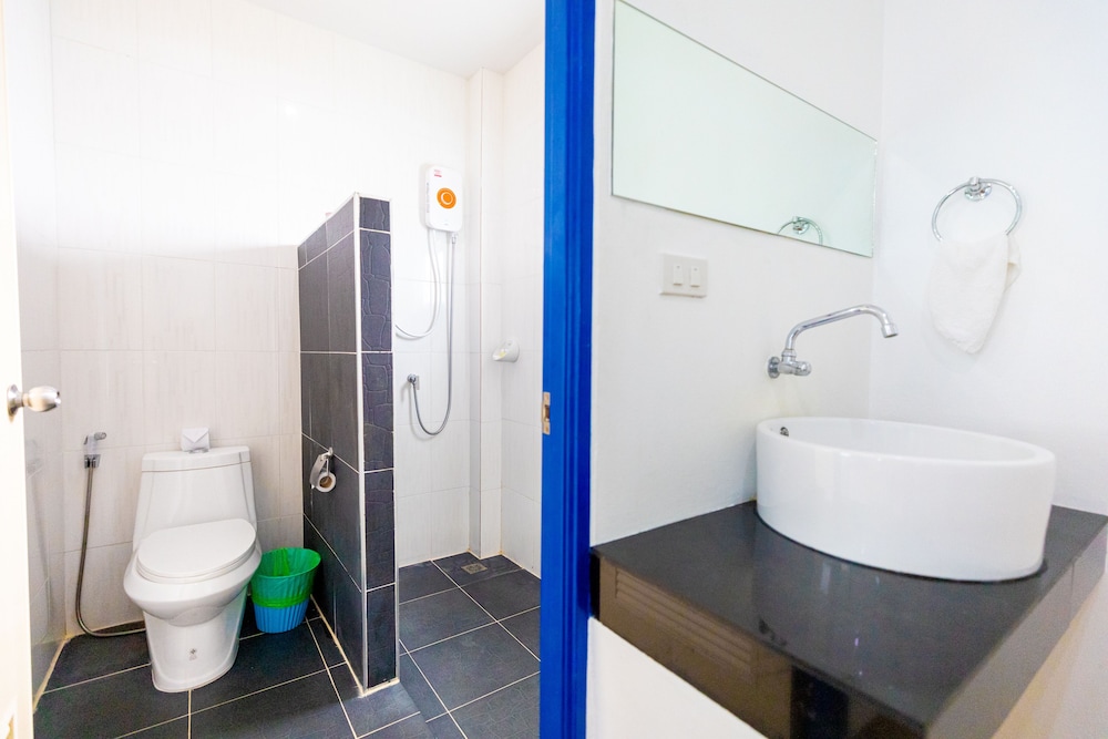 Premier Villa, 1 King Bed, Sea View, Sea Facing photo 2