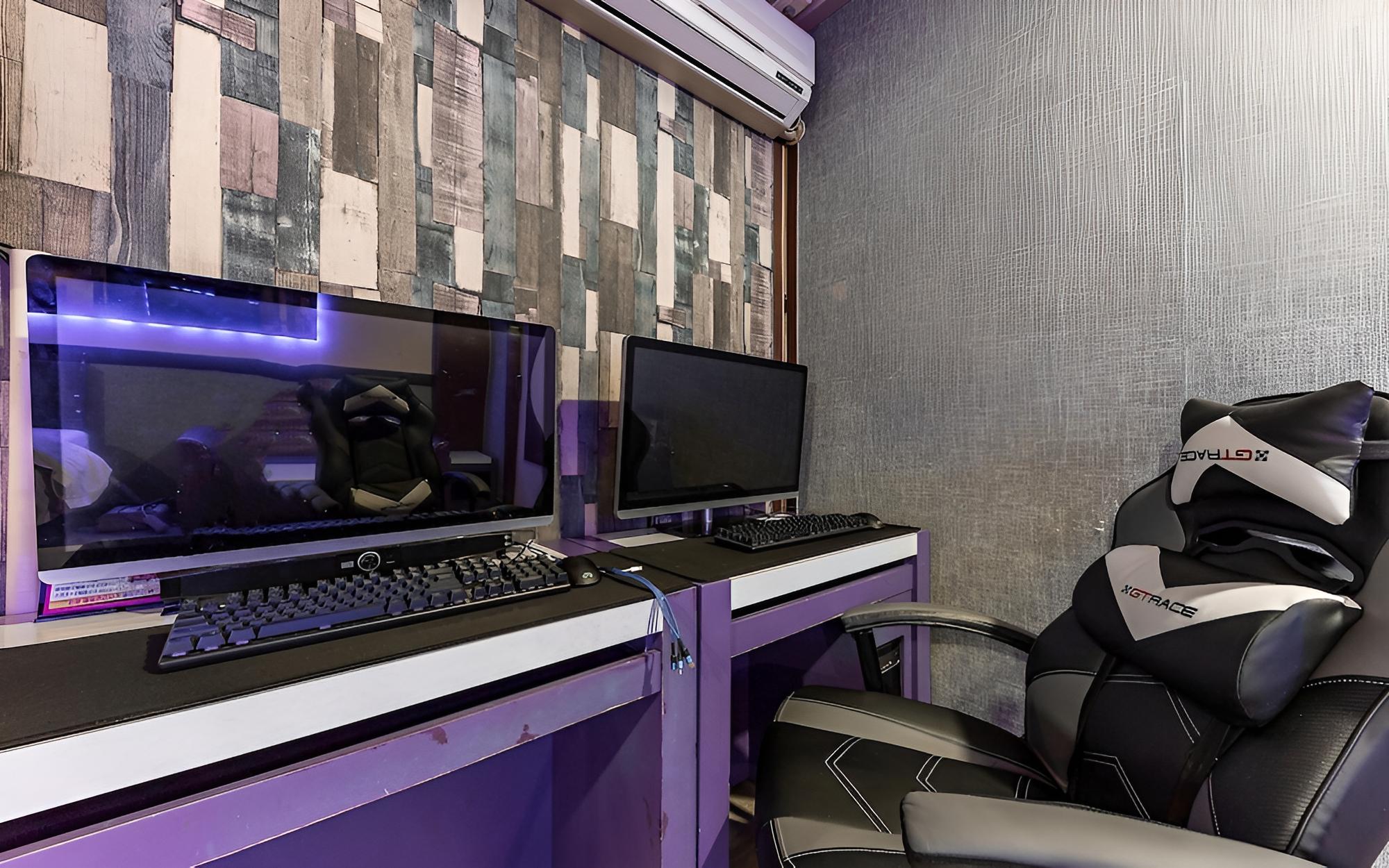 Room (Gaming Couple PC) photo 2