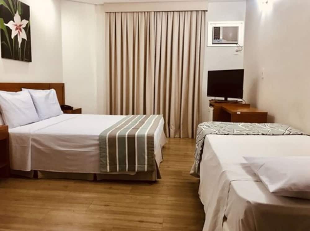 Quarto familia superior