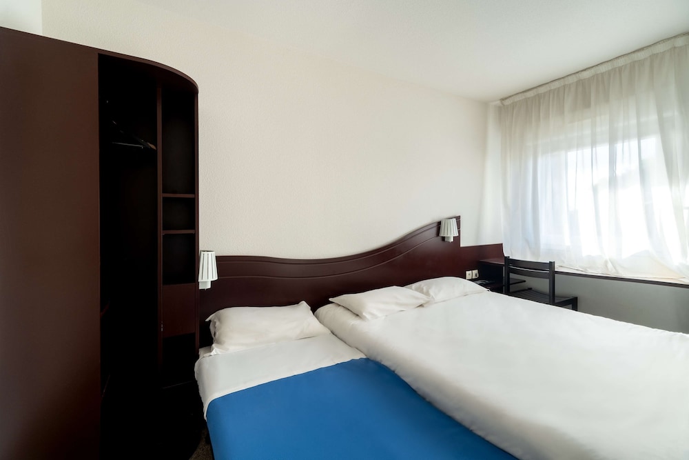 Room, Multiple Beds photo 2