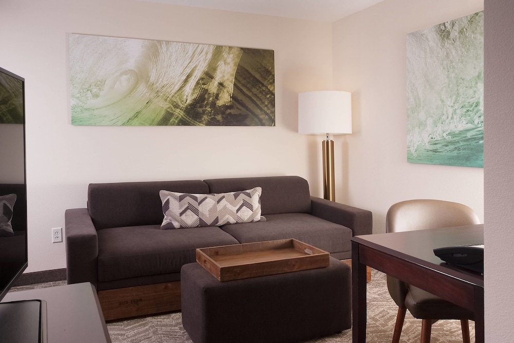 Suite, Multiple Beds