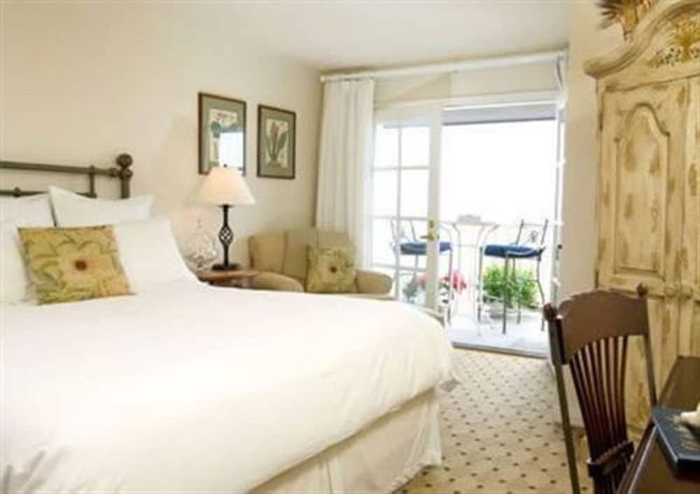 Grand View Suite