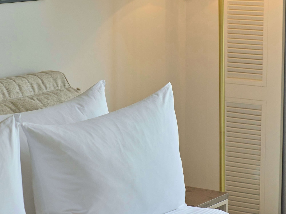Deluxe Twin Room (Premier) - Photo 8
