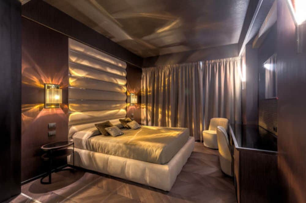 Premium Double Room photo 2