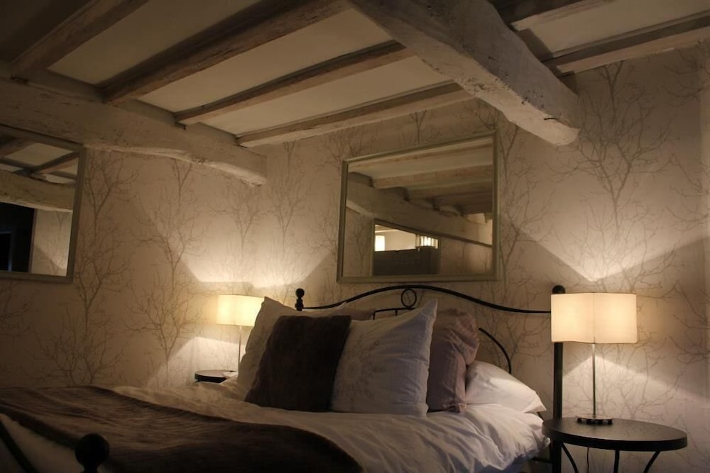 Double Room (Olive) photo 1