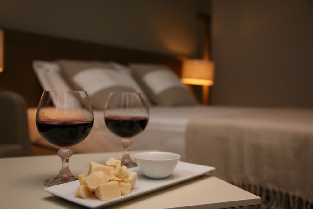Deluxe Double Room, Sea View - Photo 10