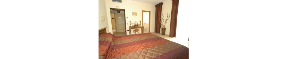 Superior Double Room - Photo 2