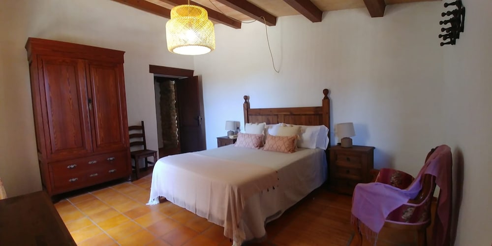 Villa photo 3