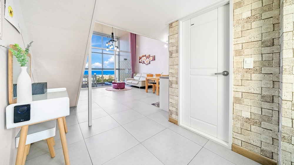 Basic Room, 1 Bedroom (301)