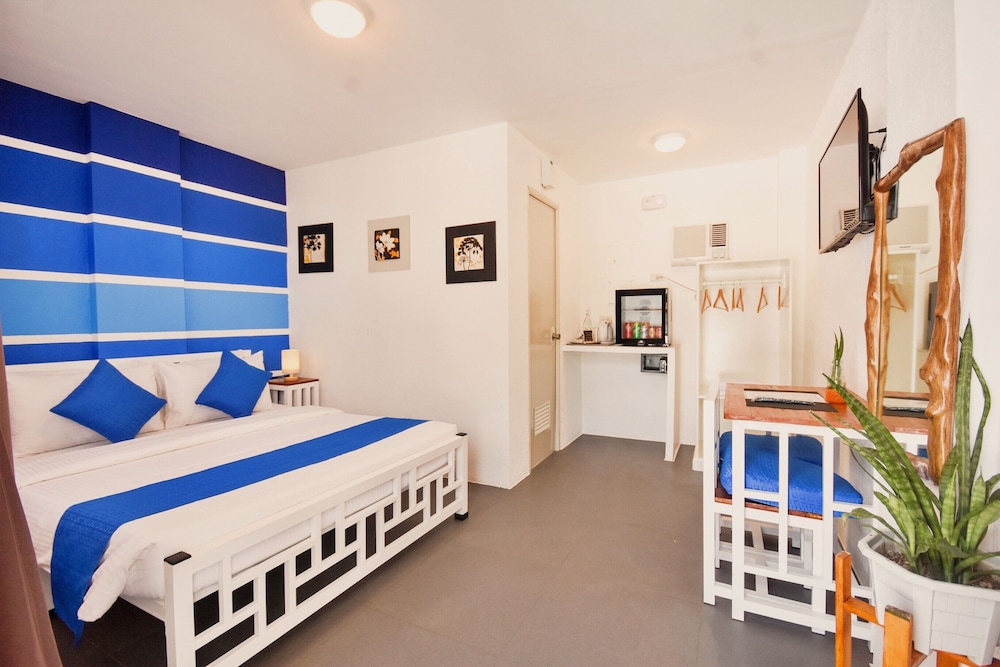 Deluxe Double Room, 1 Queen Bed photo 1