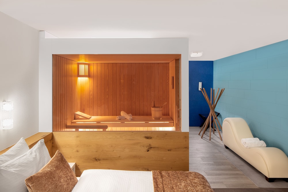 Double Room, 1 Bedroom, Sauna, Mountain View photo 3