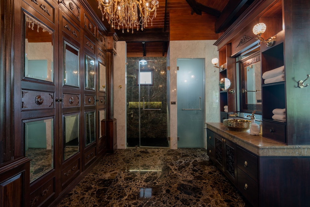 Luxury Villa photo 3