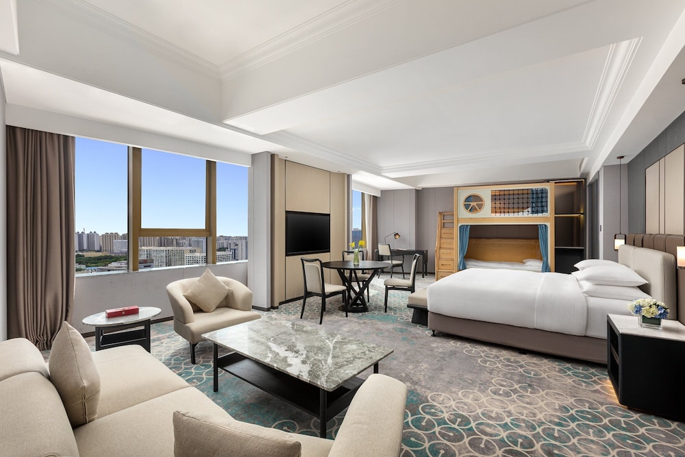 Suite, Multiple Beds (Kids Theme)