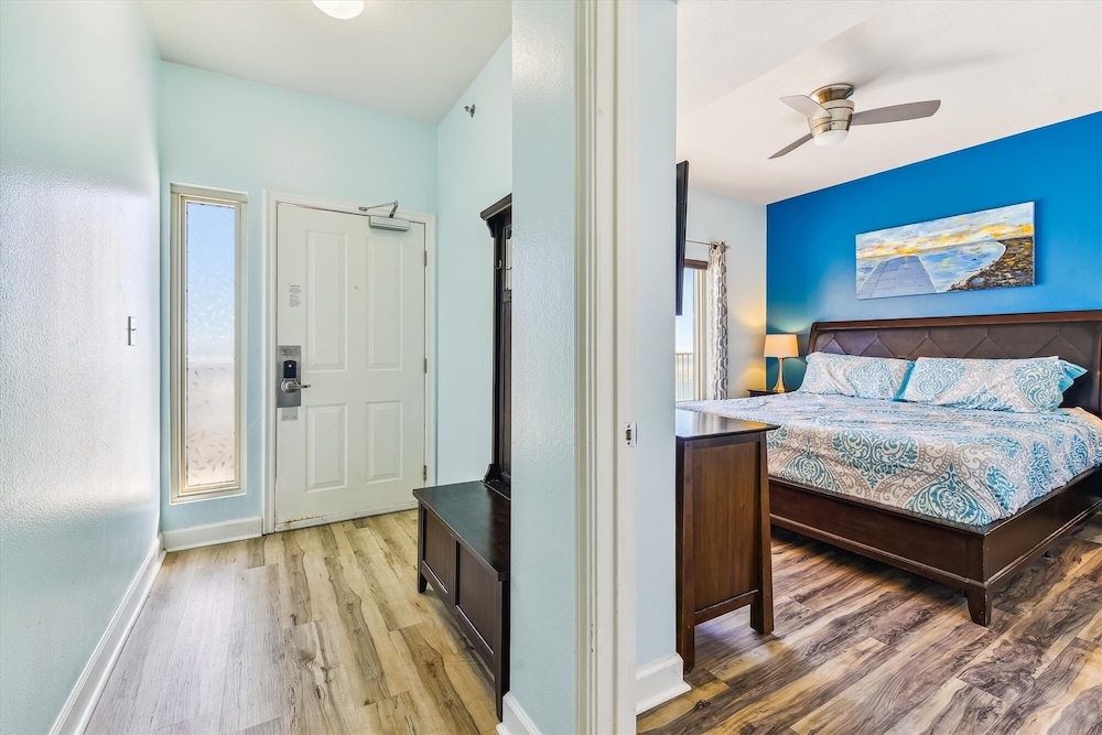 Condo, 1 Bedroom