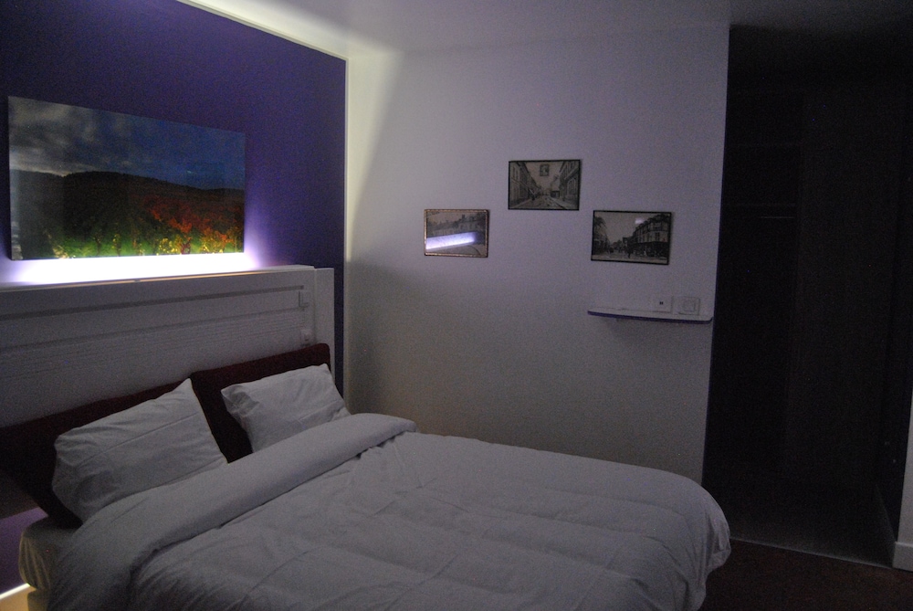 Suite (Gustave Flaubert) photo 1