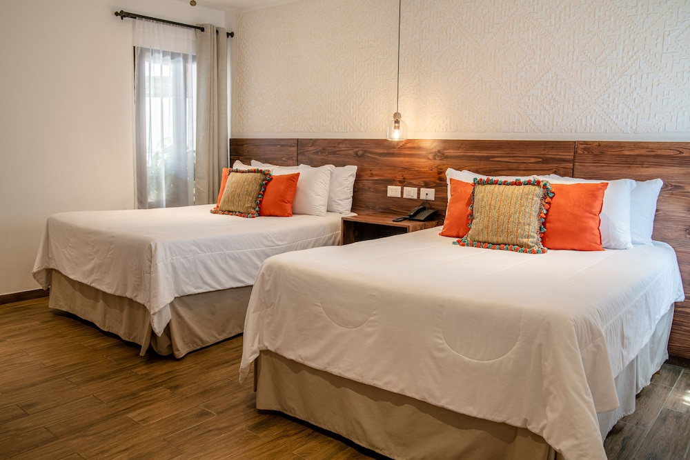 Deluxe Double Room, Private Bathroom, Courtyard Area photo 1